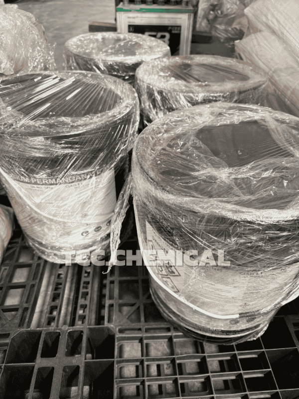 Potassium permanganate / โพแทสเซียมเปอร์แมงกาเนต (ด่างทับทิม) - Image 2